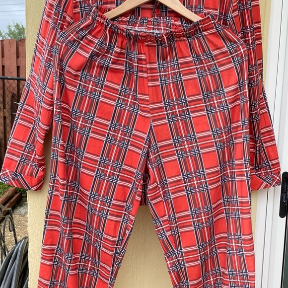 His or Hers Christmas pajama set. - Picture 5 of 9